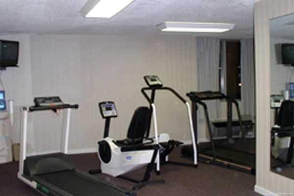 ALPINE LODGE MAGNUSON HOTEL (Gaylord)